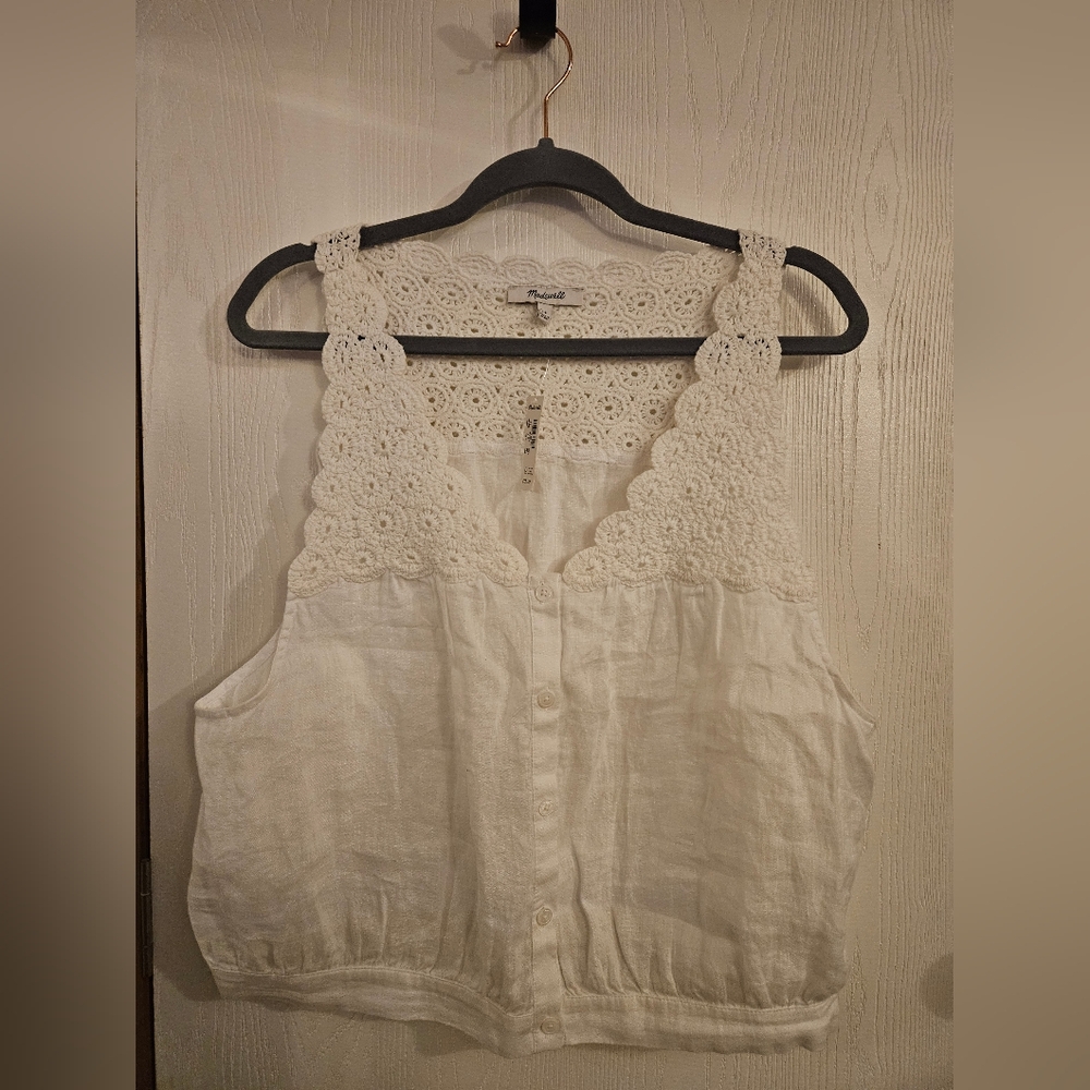 Madewell Embroidered V-Neck Bubble Top